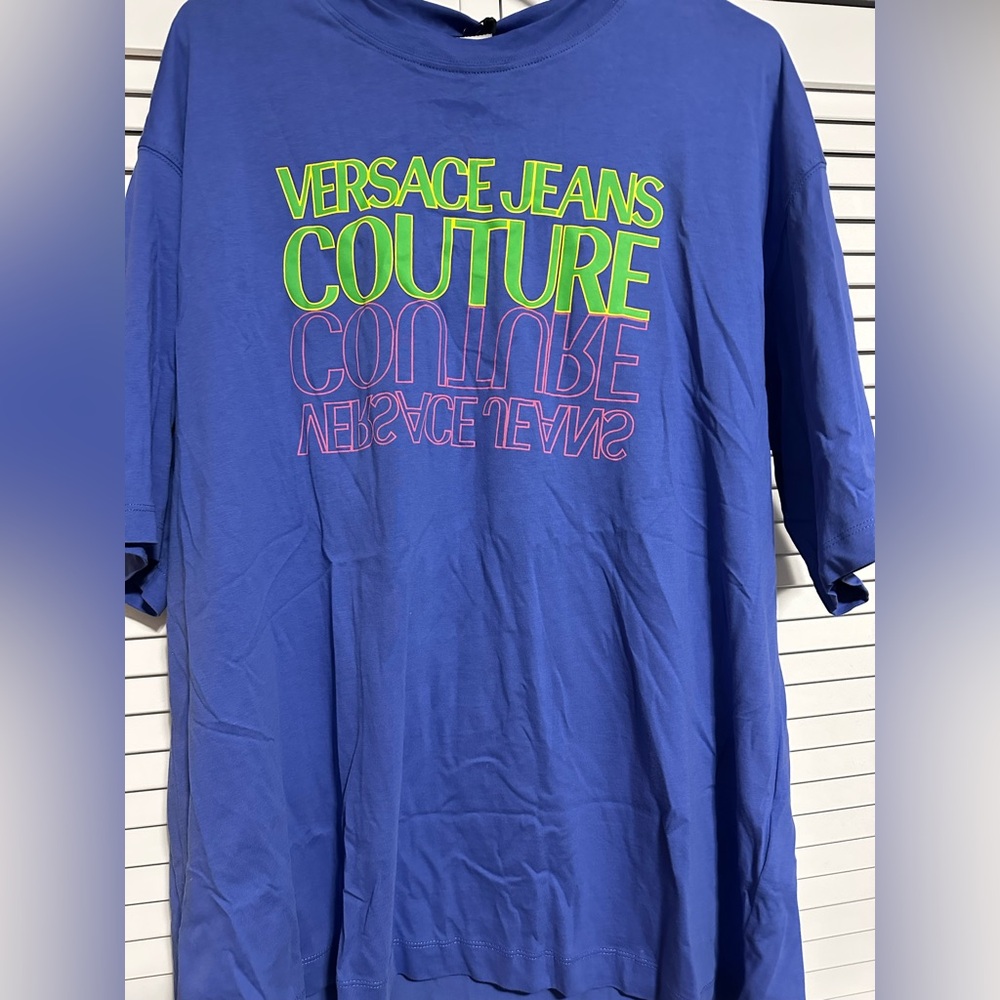 Men’s BRAND NEW oversized Versace Jeans coutour T-shirt in Medium
